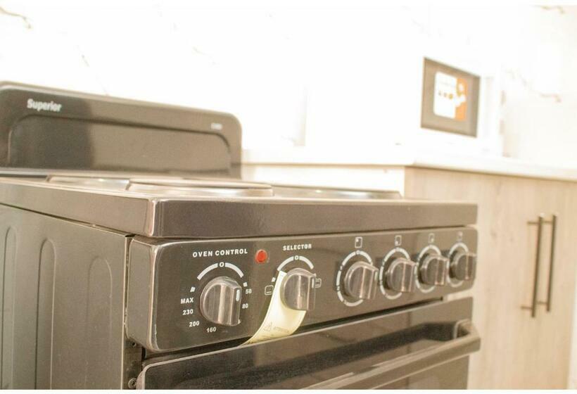 آپارتمان 2 خوابه, R Executive Apartments