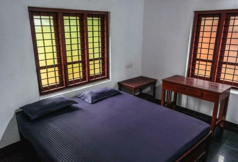 غرفة قياسية, Secret Paradise