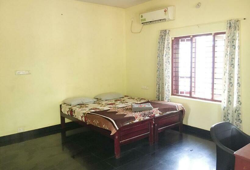 غرفة قياسية, Secret Paradise