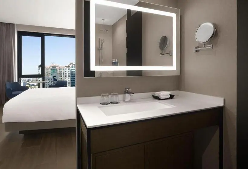 プレミアムルーム, Four Points By Sheraton Suwon