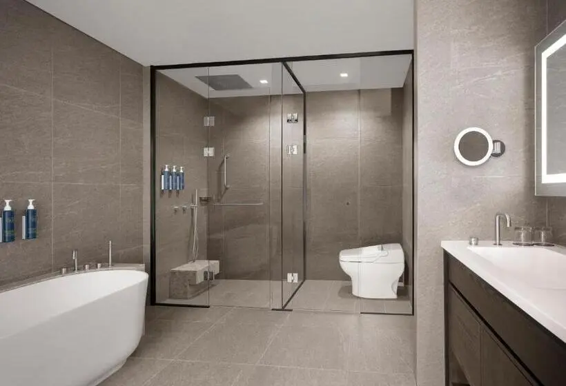 スイート, Four Points By Sheraton Suwon