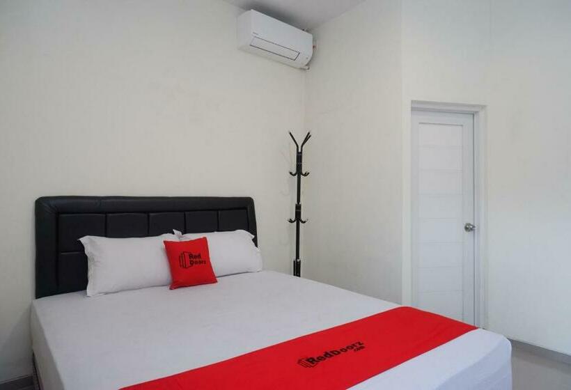 חדר סטנדרט, Reddoorz Syariah Near Rs Soeradji Pemuda Klaten