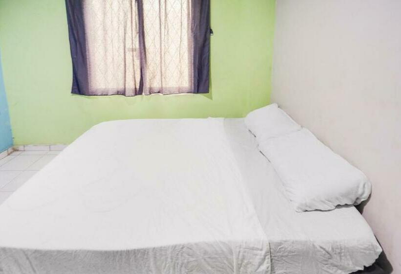 스탠다드 룸, Spot On 91792 Solo Baru 2 Homestay Syariah