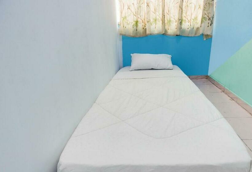 수피리어 싱글 룸, Spot On 91792 Solo Baru 2 Homestay Syariah