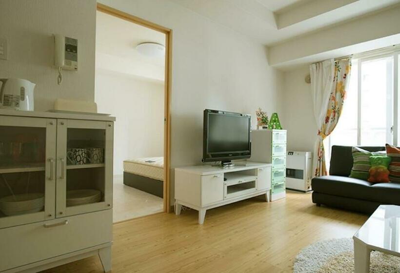 חדר משפחתי נוף לגינה, Ams Tower