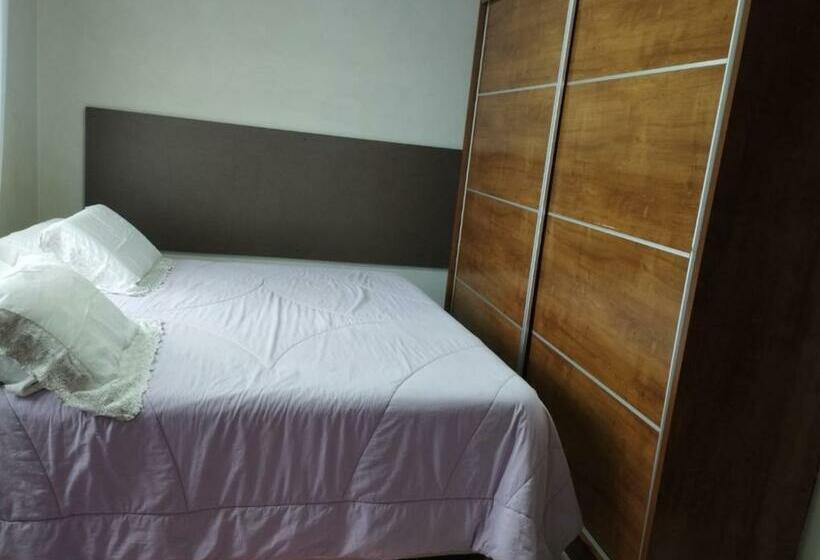 스위트, Pousada Rara House