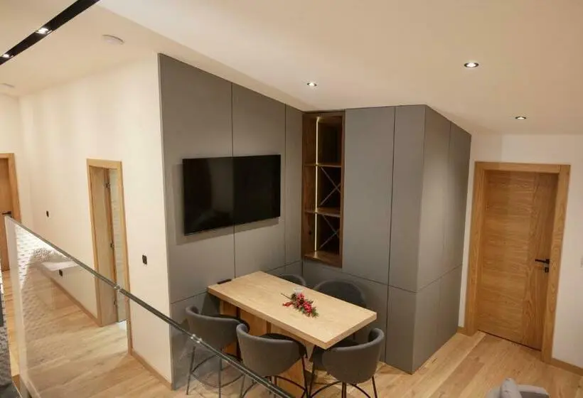 آپارتمان لوکس 1 خوابه, Galeria Jahorina Luxury Ski Apartments And Restaurant