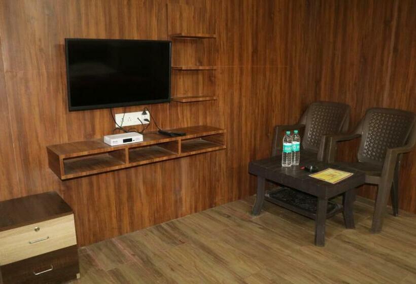 غرفة ديلوكس, Tulsi Inn