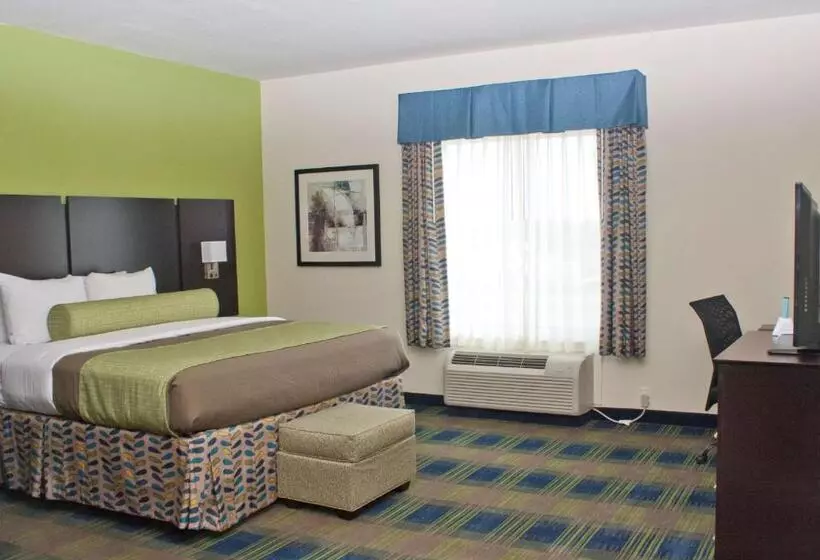 キングサイズベッドのスイートルーム, Best Western Plus Pratt
