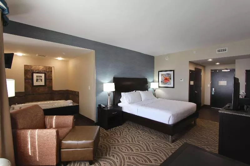 キングサイズベッドのスタンダードルーム, Hilton Garden Inn Findlay