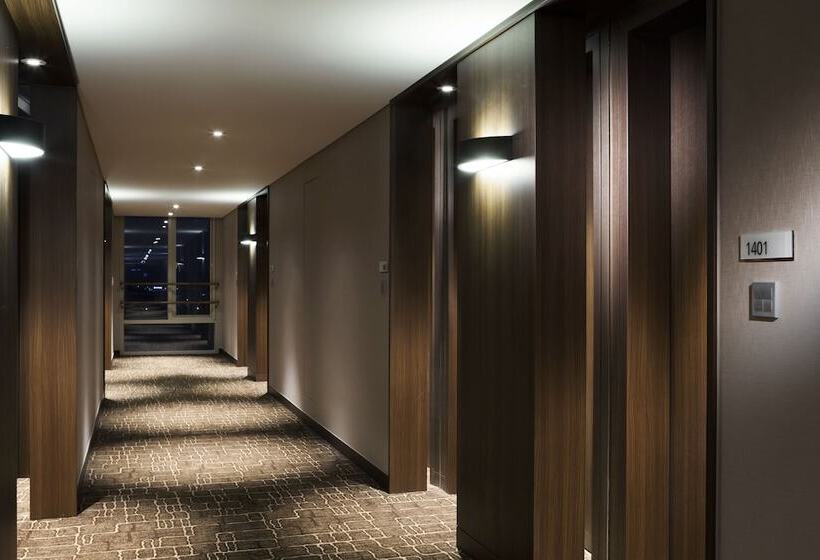 חדר סטנדרט לשלושה, Lotte City Hotel Daejeon