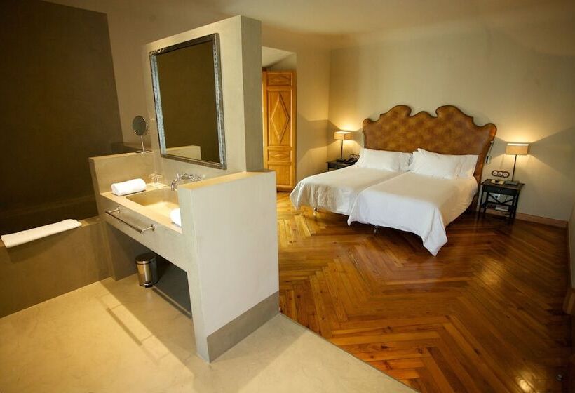 수피리어 룸, Palacio Carvajal Giron