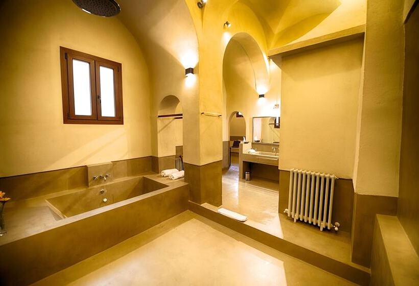 수피리어 룸, Palacio Carvajal Giron