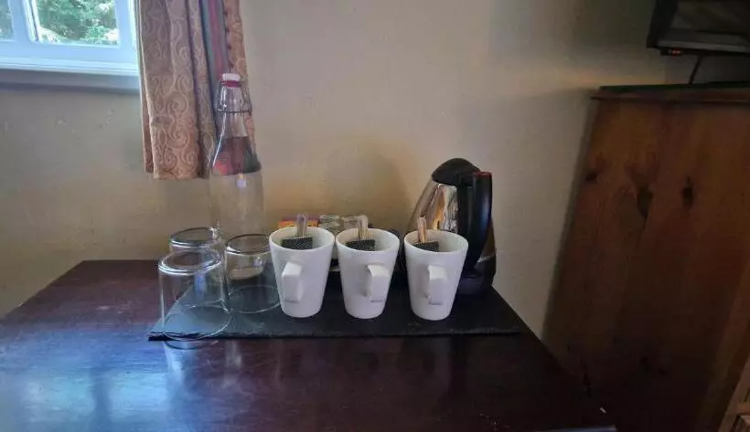 スタンダードトリプルルーム, Station Inn B&b