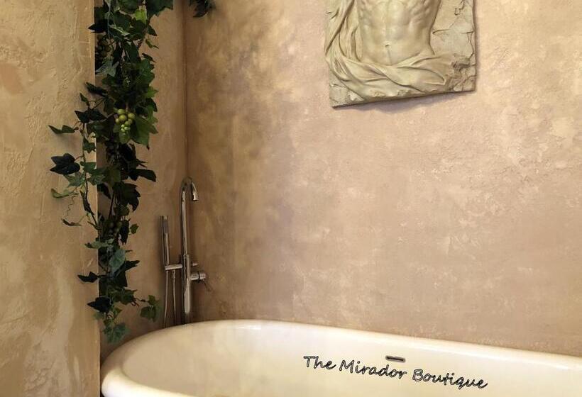סוויטה, The Mirador Boutique Town House