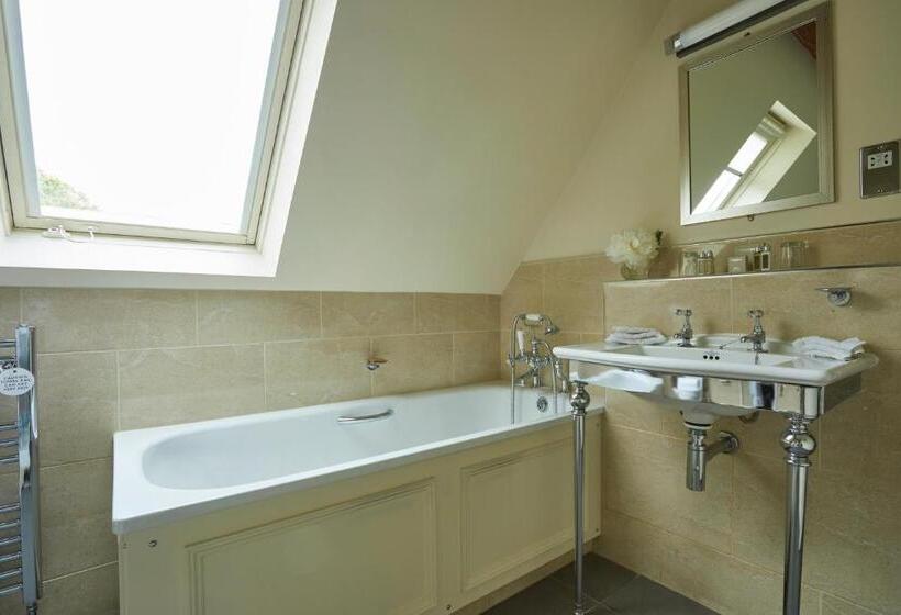 Полулюкс, The Slaughters Country Inn