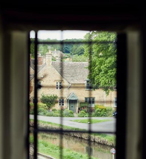 Family Suite, The Slaughters Country Inn