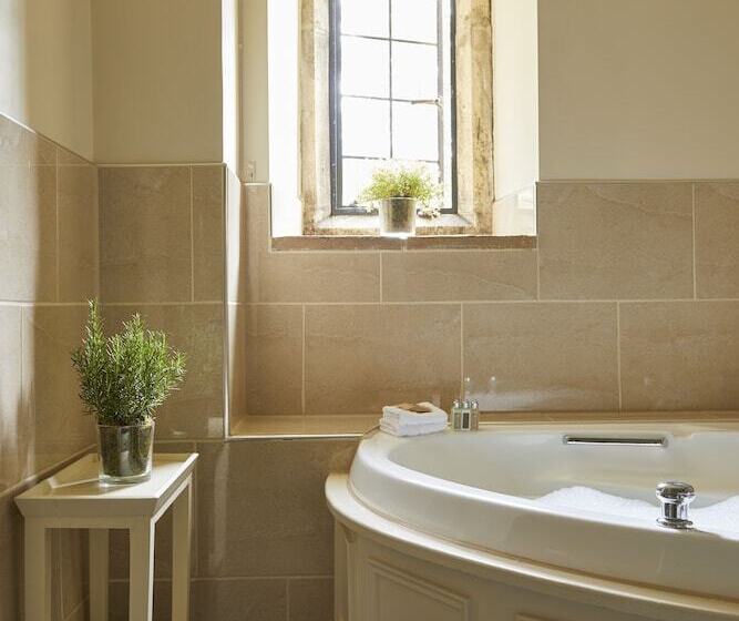 Номер Superior, The Slaughters Country Inn