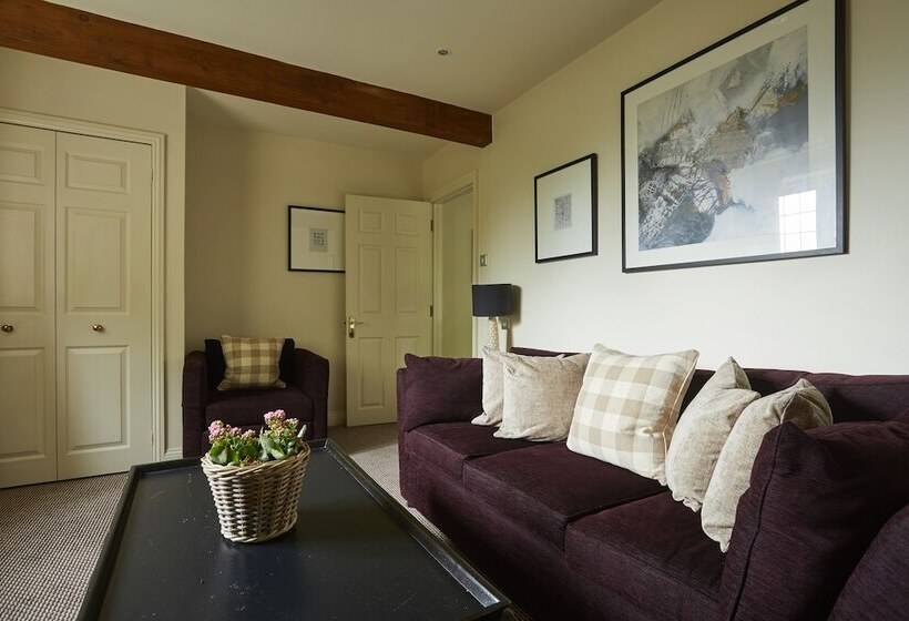 Полулюкс, The Slaughters Country Inn