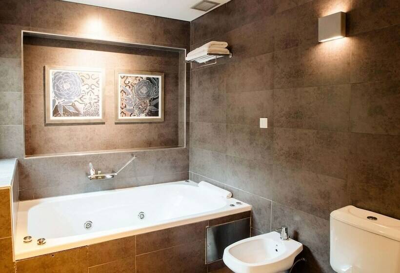 Полулюкс, Mercure Iguazu Hotel Iru