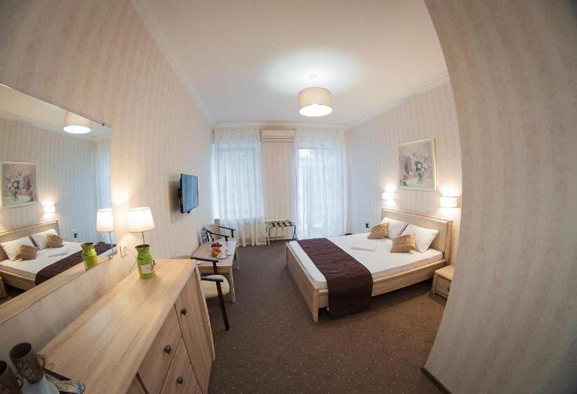 Cameră Deluxe cu Balcon, Noname Hotel Odessa