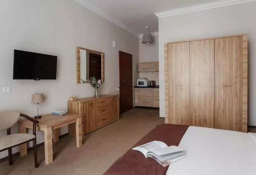 آپارتمان 1 خوابه با بالکن, Noname Hotel Odessa
