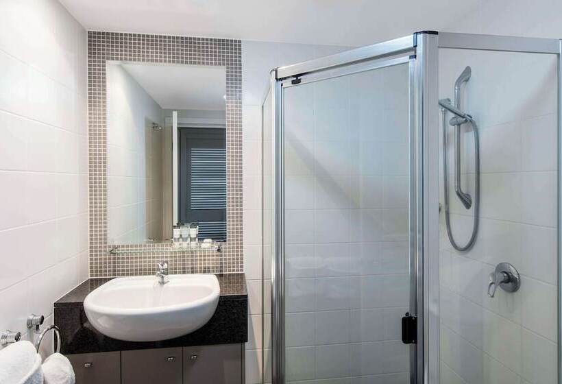 2 베드룸 이그제큐티브 아파트, Oaks Brisbane Mews Suites