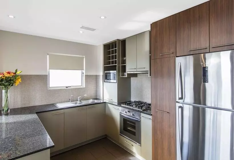 ３ベッドルームアパートメント, Oaks Brisbane Mews Suites