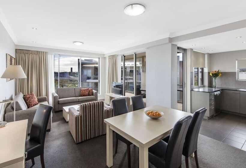 침실 3개 아파트, Oaks Brisbane Mews Suites