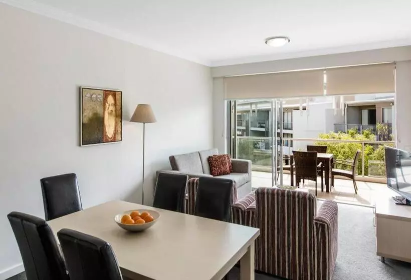 ２ベッドルームのエクゼクティブアパートメント, Oaks Brisbane Mews Suites