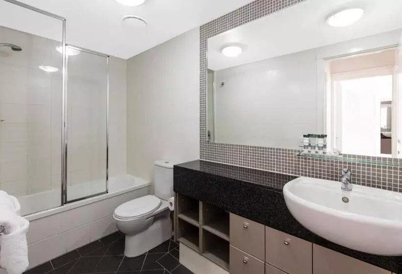 ３ベッドルームアパートメント, Oaks Brisbane Mews Suites