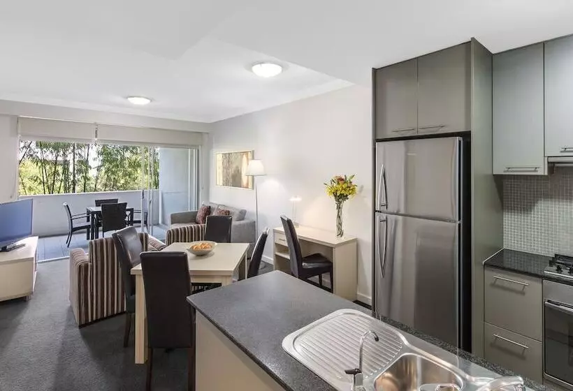 ２ベッドルームアパートメント, Oaks Brisbane Mews Suites