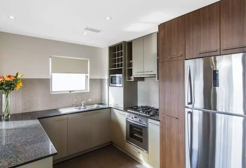 ３ベッドルームアパートメント, Oaks Brisbane Mews Suites