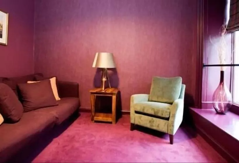 1 Bedroom Penthouse Apartment, Royal Mile Residence