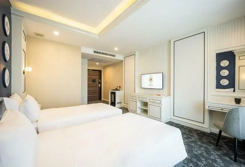 اتاق سوپریور با چشم‌انداز شهر, Eastin Hotel Vientiane