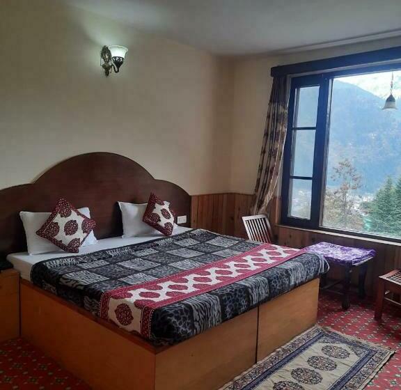 带大床的标准间, Nasogi Woods