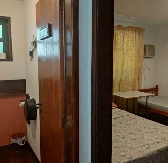 이코노이 4인룸, Gajah