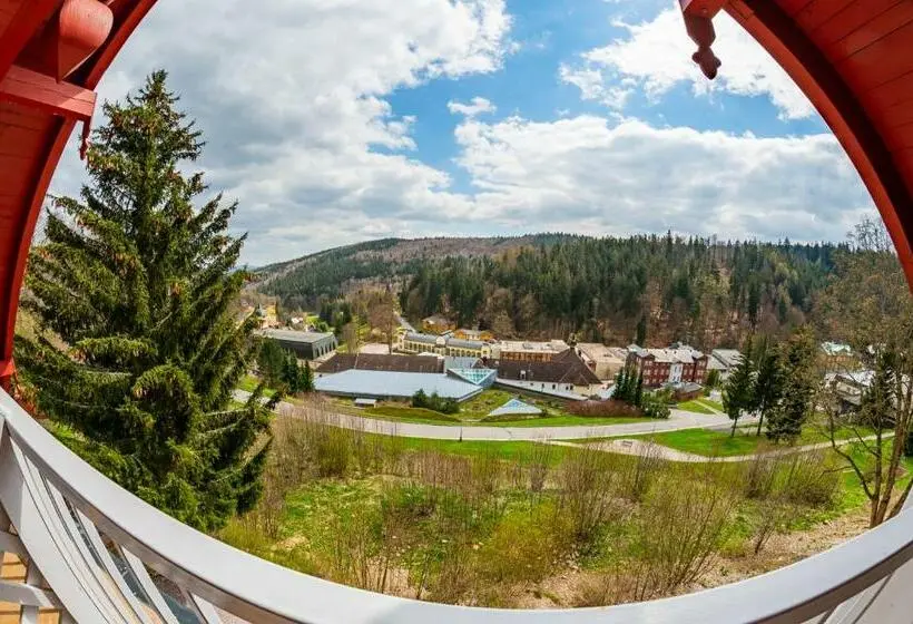 Standard Kolmen Hengen Huone, Penzion Zámeček