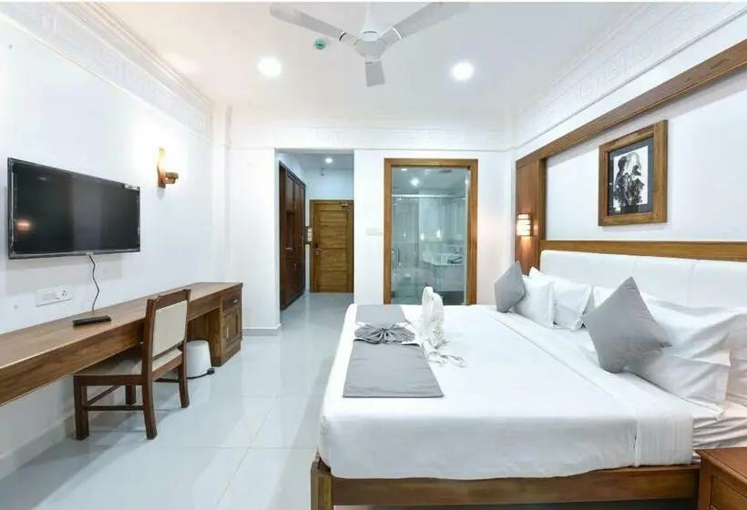 シングルデラックスルーム, White House, Munnar