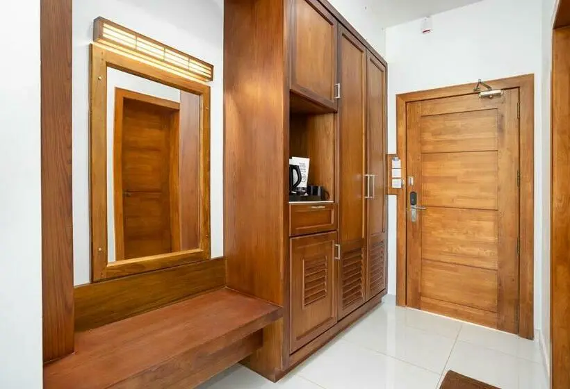 シングルデラックスルーム, White House, Munnar
