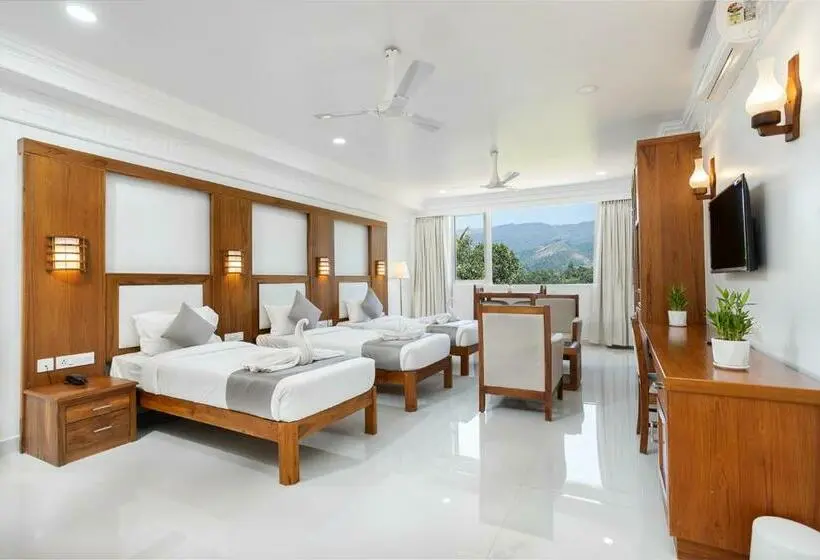 デラックストリプルルーム, White House, Munnar