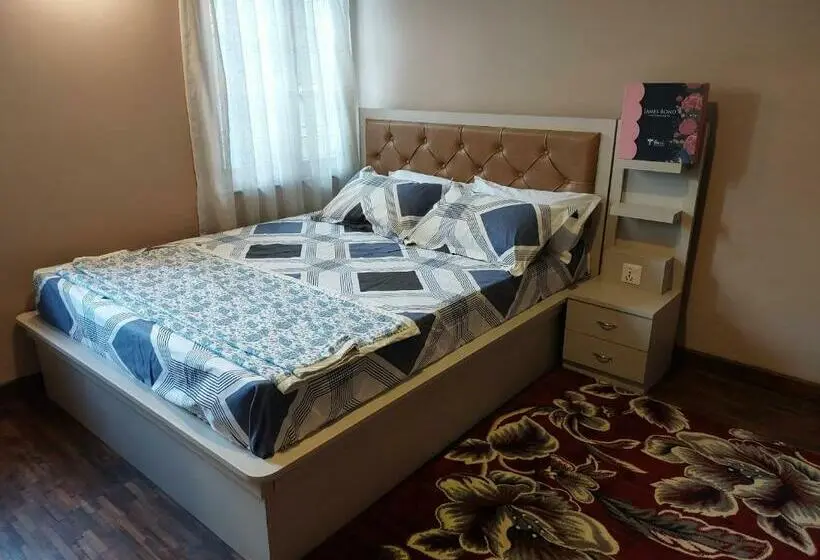 اتاق استاندارد, Nepal Christian Guest House