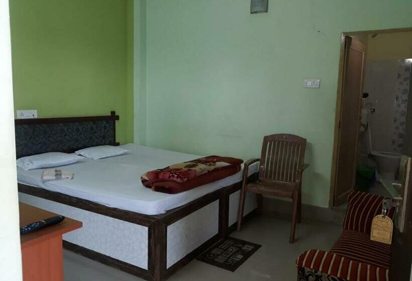 デラックスルーム, Sagnik