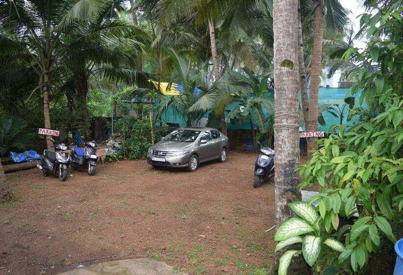 غرفة قياسية مزوَّدة بشُرفة, Dalia Guest House