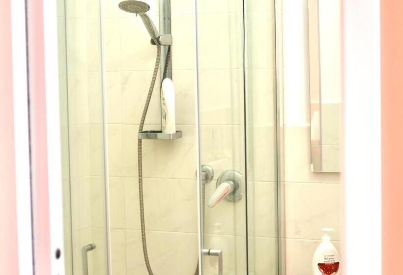 اتاق استاندارد با تخت بزرگ, Villa Gialla