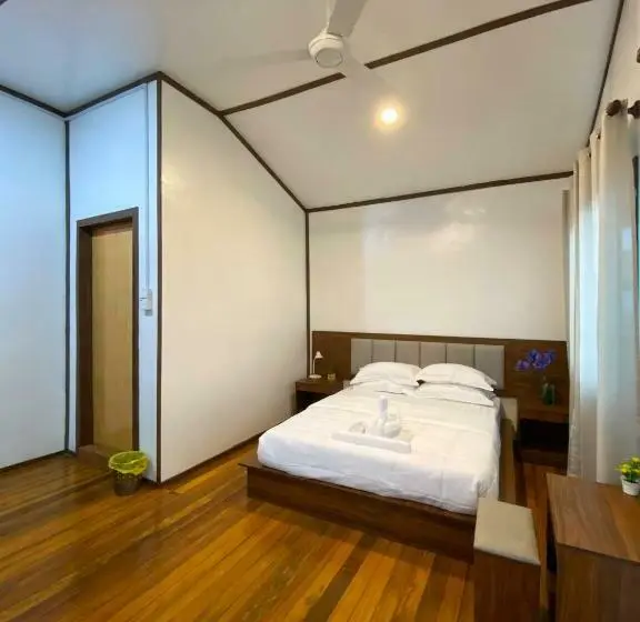 Deluxe-huone Merinäkymä Parveke, Pavalintang Resort