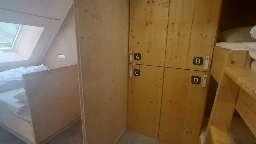 浴室共有スタンダード４人用ルーム, Auberge De Piau