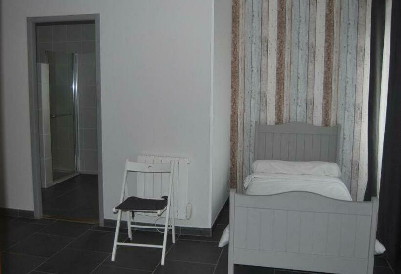 Номер Стандарт, Au Bord Du Chemin La Prade