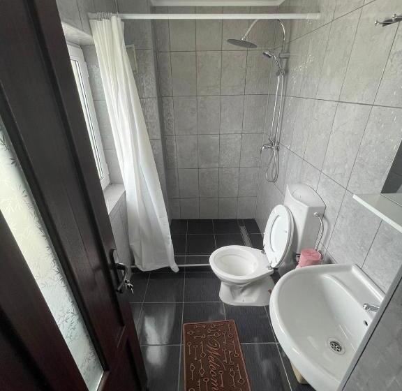 غرفة قياسية رباعية, Motel Orion