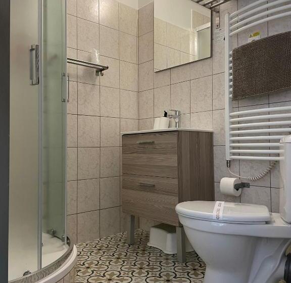 4인용 스탠다드 룸, Horský Hotel Dobrá Chata